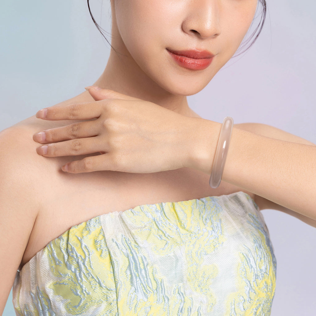 ZHOU LIU FU Chalcedony Jade Bangle Bracelets for Women - Handmade Chalcedony Healing Gemstone Bracelet Bangles for Protection Good Luck J1013562