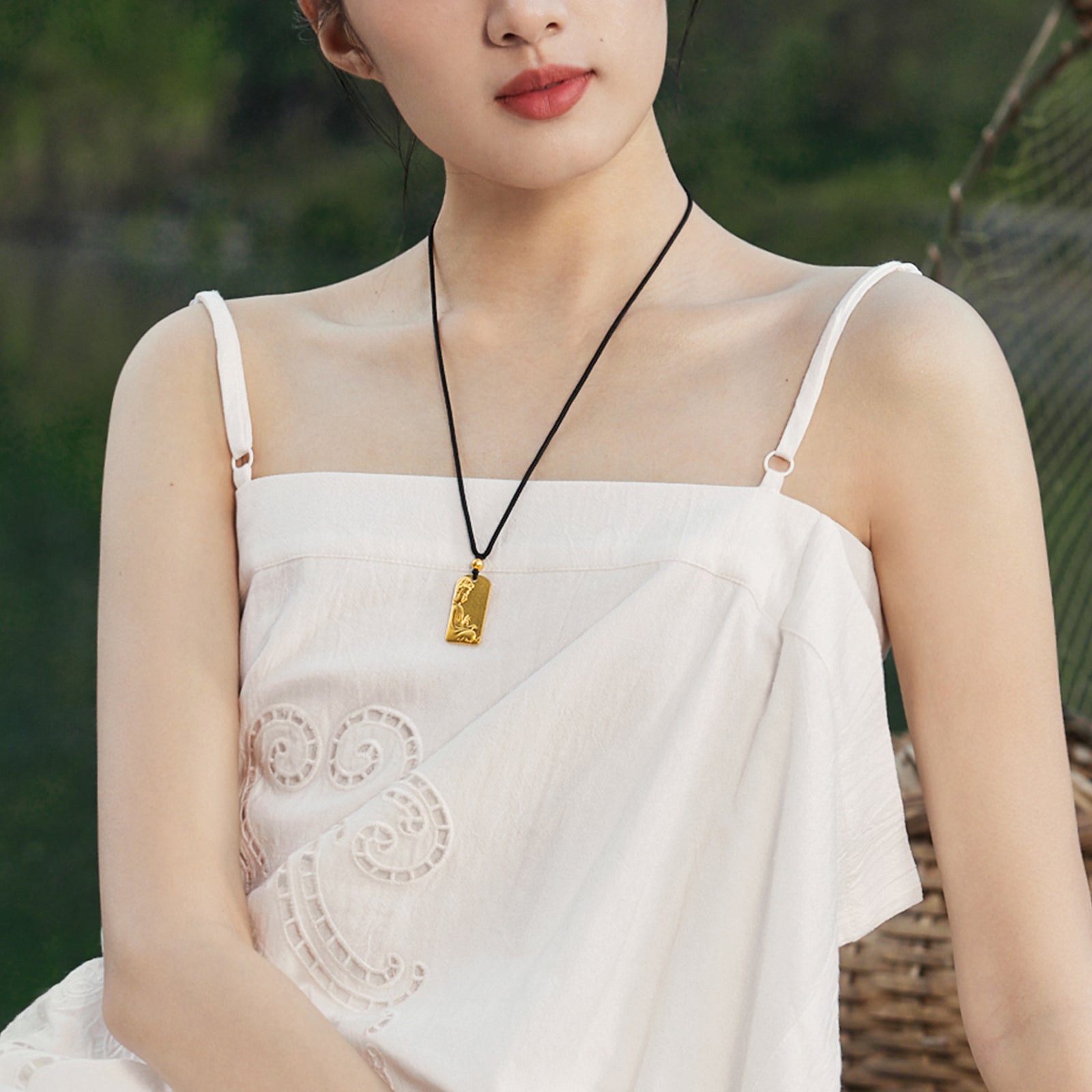 'Jiuhua Mountain' 999.9 24K Gold Pendant Necklace Ksitigarbha Bodhisattva A0414669