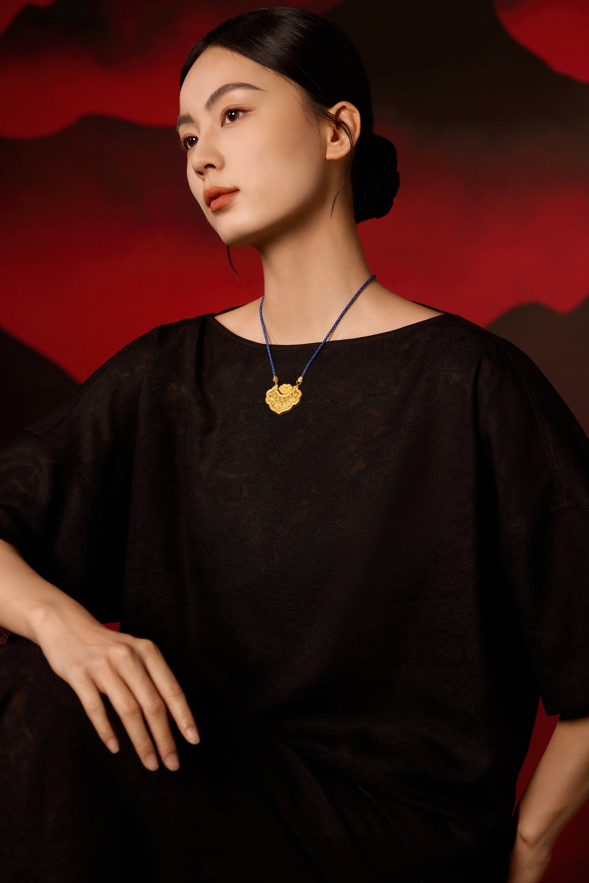 "Chinese Culture Collection - Dan Qing"999 24K Gold pendant 0.0053ct 0.003ct Ruyi 31-36g W0449937