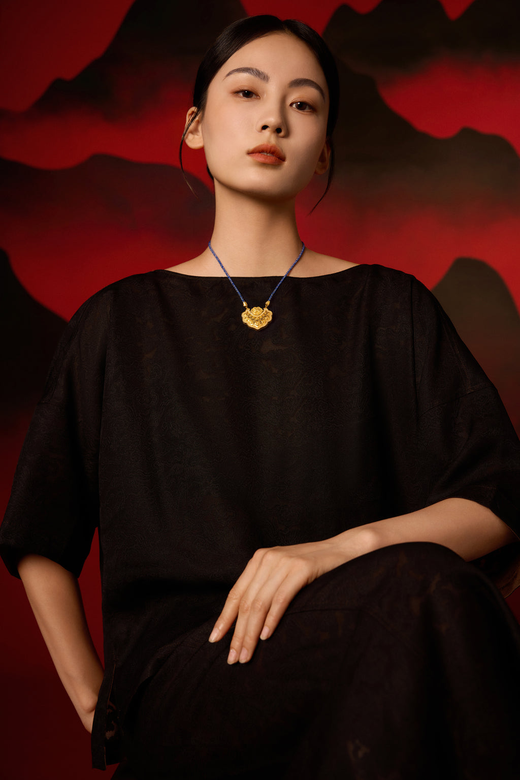 "Chinese Culture Collection - Dan Qing"999 24K Gold pendant 0.0038 ct 0.003ct Ruyi 32-37g W0449938
