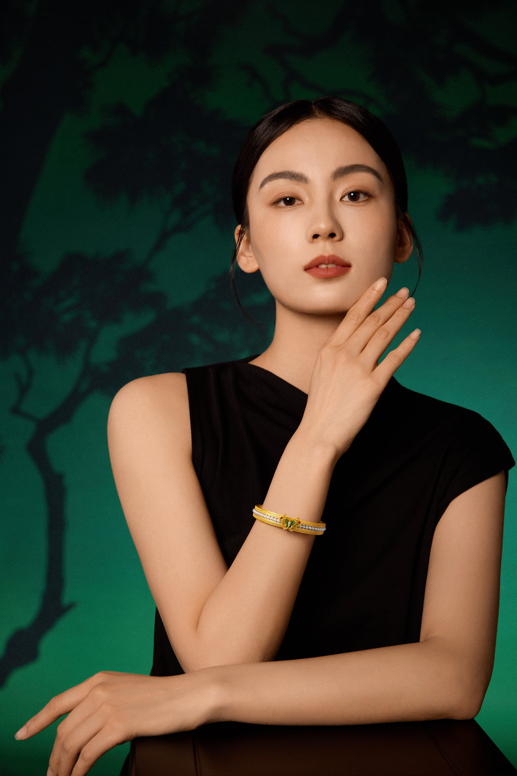 "Chinese Culture Collection - Dan Qing"999 24K Gold Bangle Bracelet 0.003ct 3mm Butterfly 56-63g W1049939
