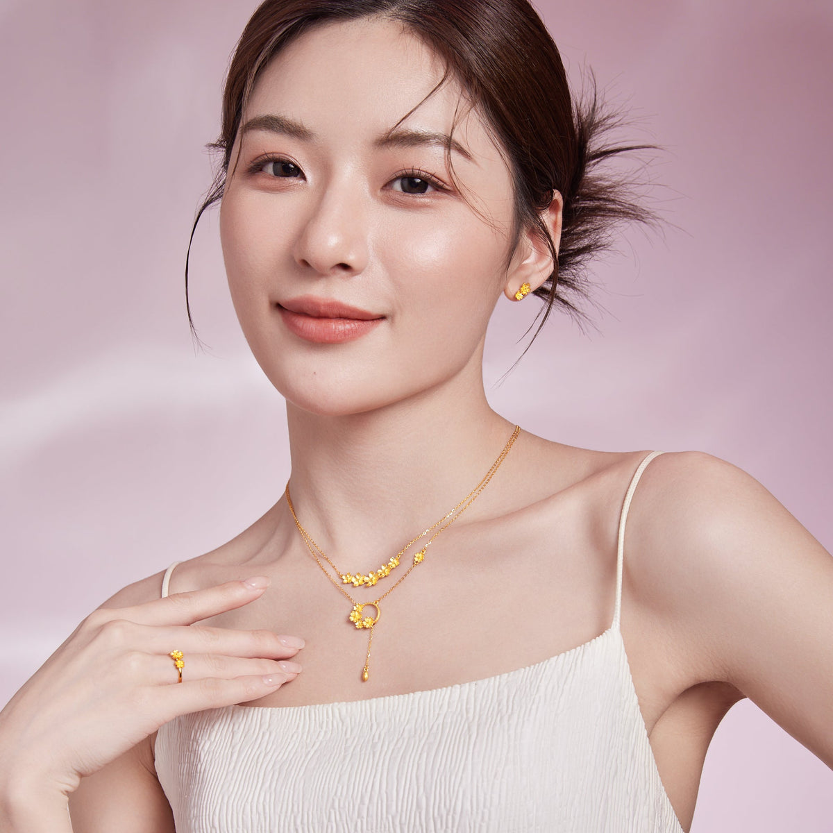 999 24K Gold Pendant Necklace Flower 4.4-4.8g A0611667