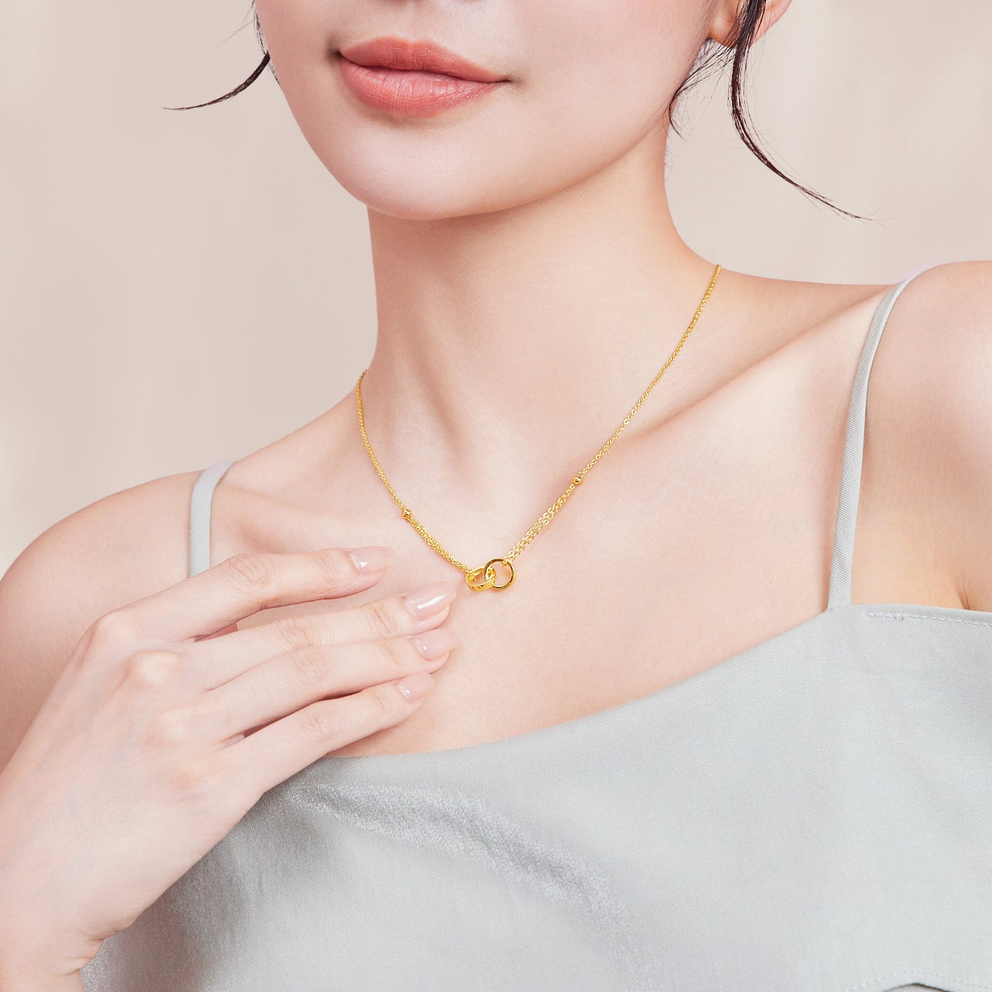 999.9 24K Gold Pendant Necklace Interlocking Circles 7.3-7.8g A0611857