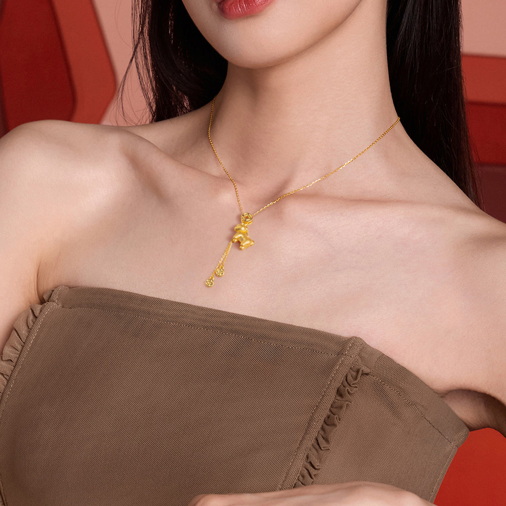 'Year of the Horse' 24K Gold Pendant Horse Coin 1.7-2g A0422088