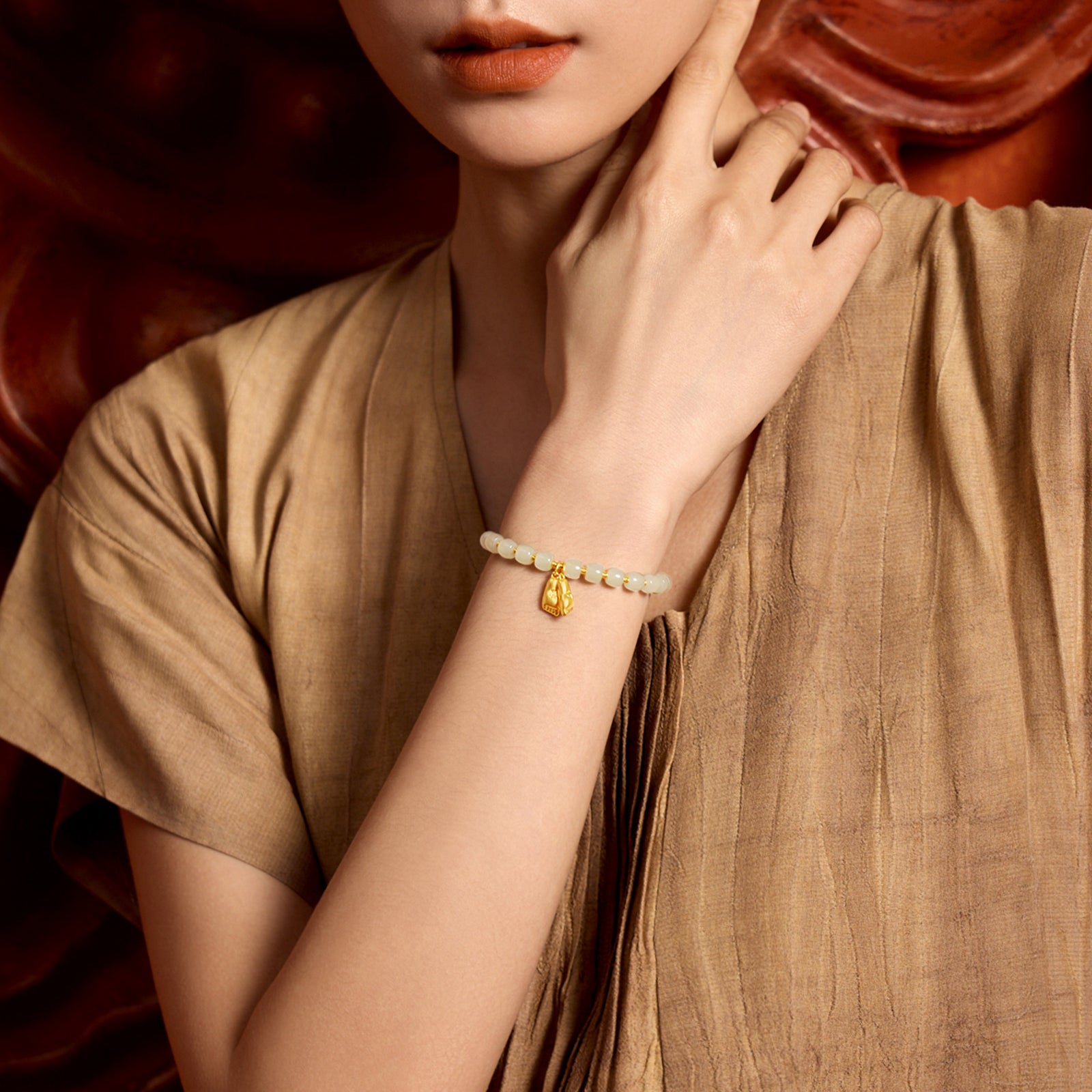 Jiuhua Mountain' 24K Gold Beaded Bracelet Heitian Jade Mudras Y1915276