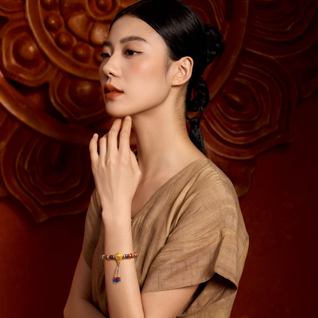 "Jiuhua Mountain" 24K Gold String Bracelet Wood Lapis Lazuli Buddha Tassel 10-10.5mm 18cm A1935608