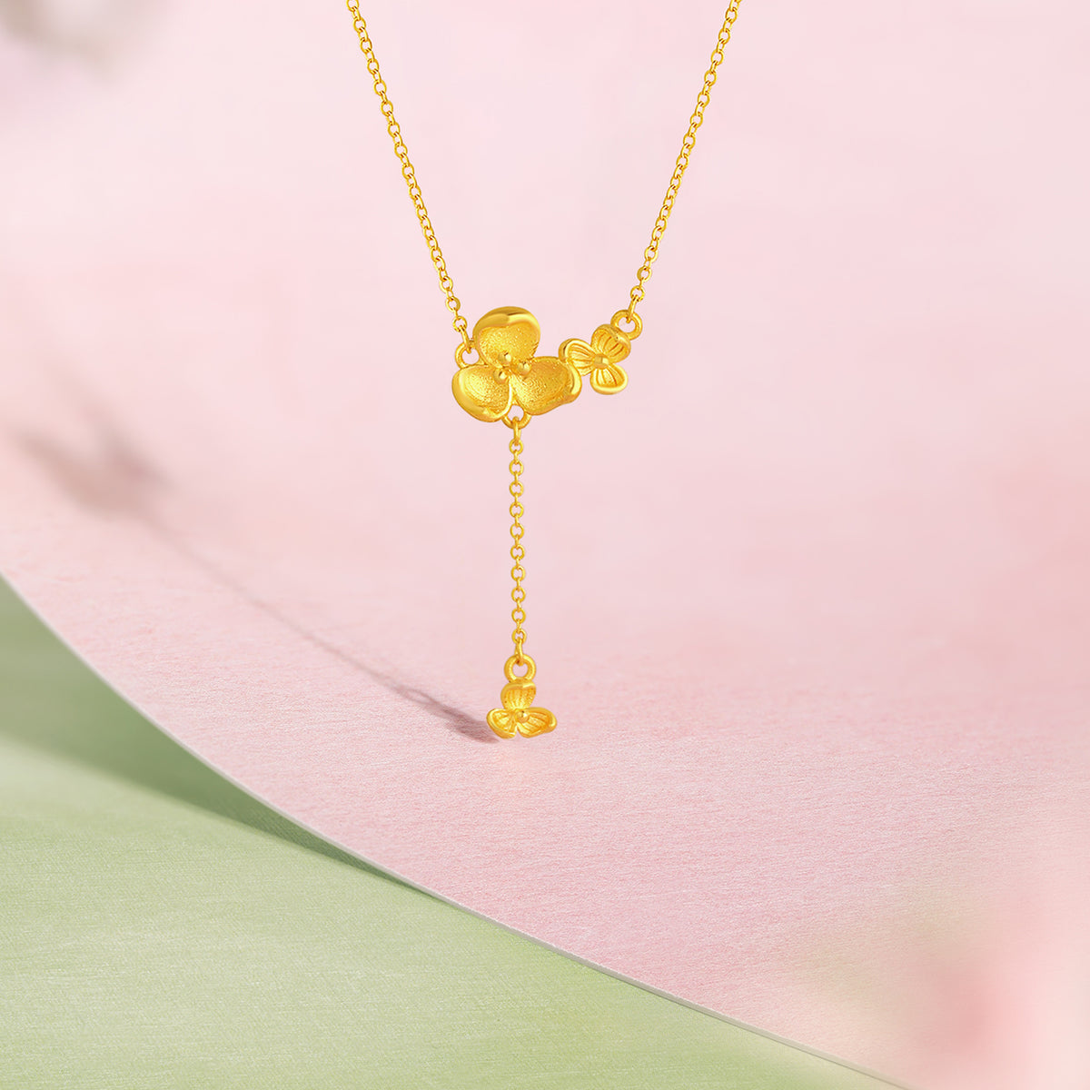 “Dream in the Garden” 999 24K Gold Pendant Necklace Flower 3.6-4g A0614953