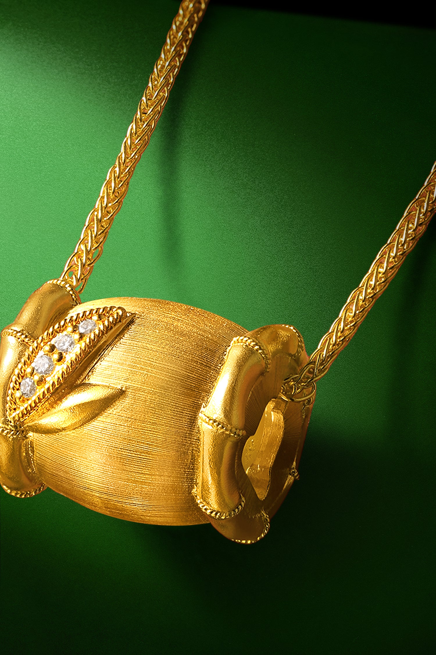 "Chinese Culture Collection - Dan Qing" 24K Gold Pendant Necklace Diamond 0.005ct Bamboo 10-13g W0636326