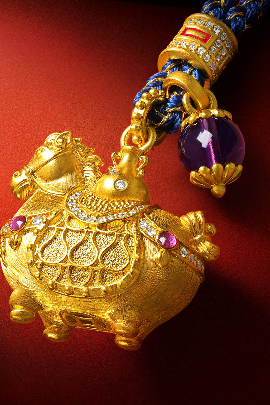 "Chinese Culture Collection - Dan Qing" 24K Gold Pendant Braided Rope Diamond 0.0024ct Agate 6-6.5mm Horse 15-17.5g W0436268