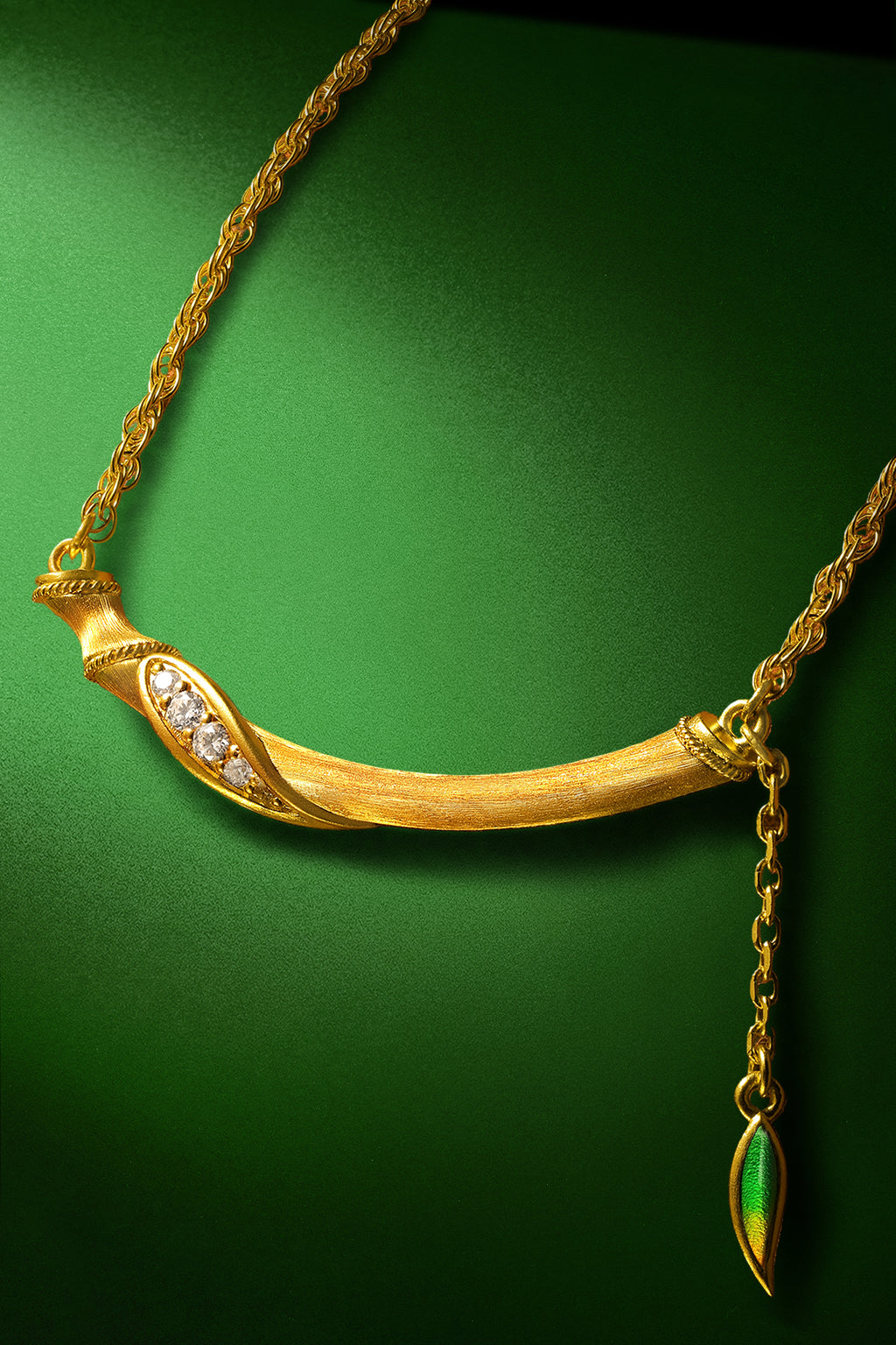 "Chinese Culture Collection - Dan Qing" 24K Gold Pendant Necklace Diamond 0.011ct Bamboo 7.3-9.3g W0636315