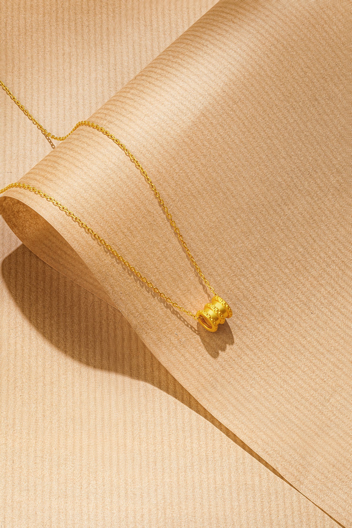 24K Gold Pendant 0.2-0.3g A0414677