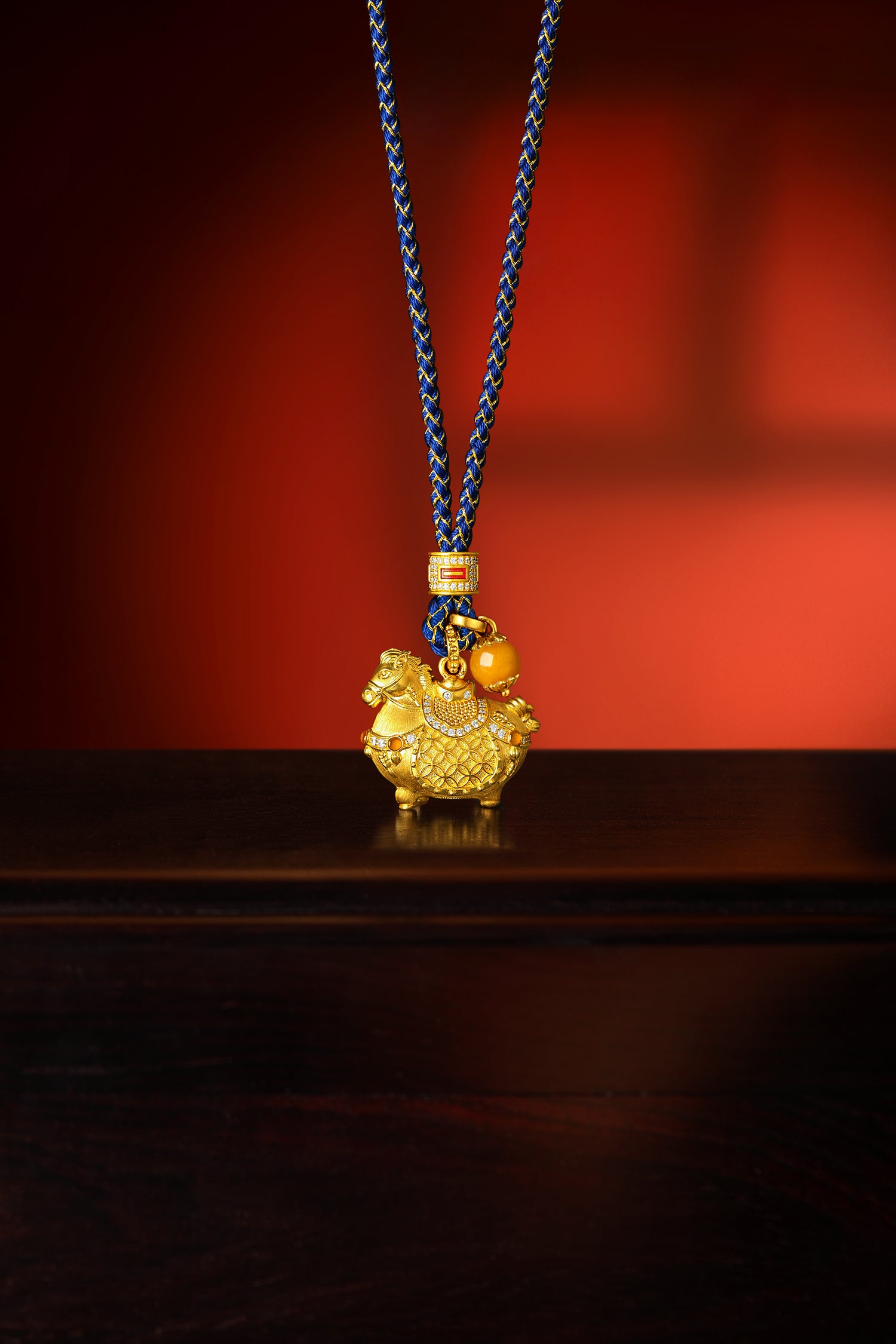 "Chinese Culture Collection - Dan Qing" 24K Gold Pendant Braided Rope Diamond 0.0026ct Amber 6-6.5mm Horse 16-18.55g W0436254