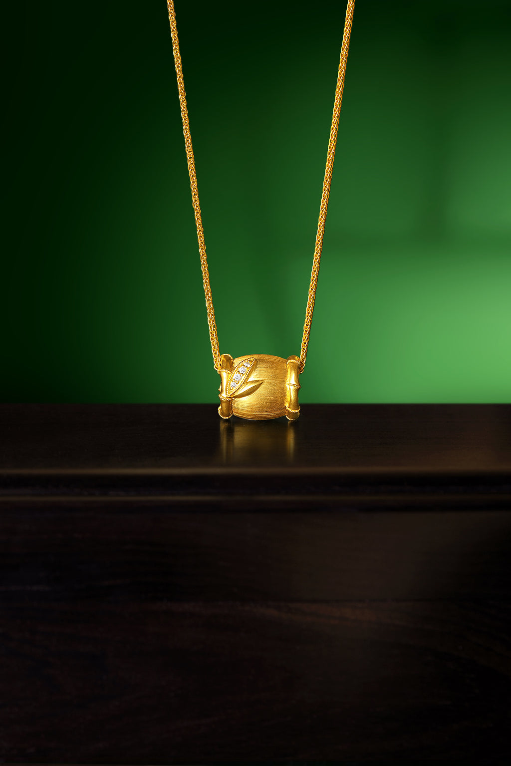 "Chinese Culture Collection - Dan Qing" 24K Gold Pendant Necklace Diamond 0.005ct Bamboo 10-13g W0636326