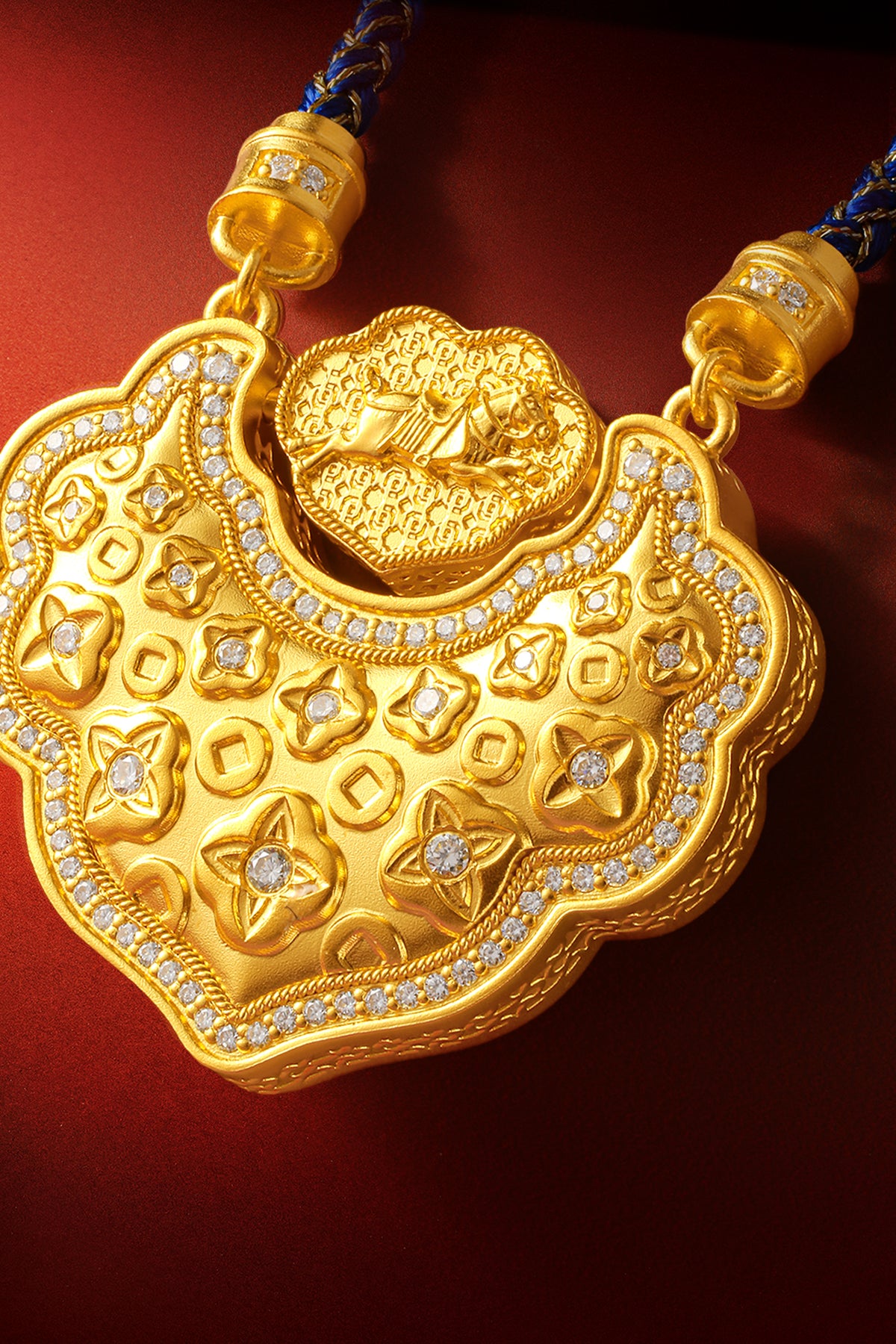 "Chinese Culture Collection - Dan Qing"999 24K Gold pendant 0.0053ct 0.003ct Ruyi 31-36g W0449937