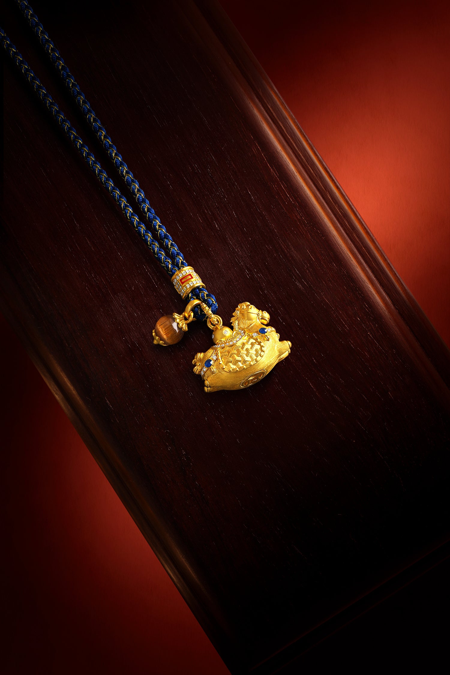 "Chinese Culture Collection - Dan Qing" 24K Gold Pendant Braided Rope Diamond 0.0024ct Tiger's-eye 6-6.5mm    Horse 14.5-17g W0436247