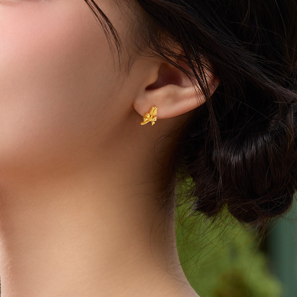 “Dream in the Garden” 24K Gold Earrings Flower 1.9-2.1g A0915129