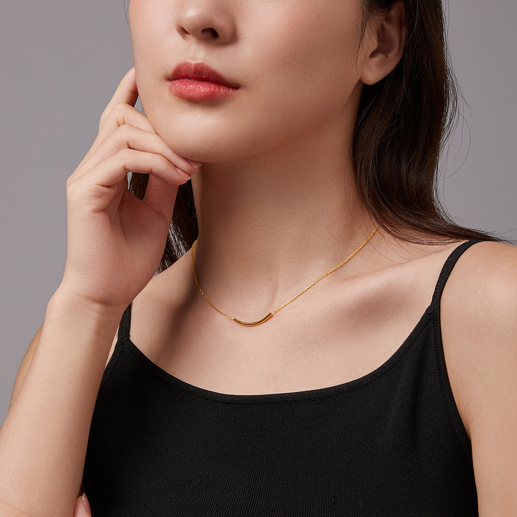"infinite" 24K Gold Pendant Necklace 2.6-2.9g A069740
