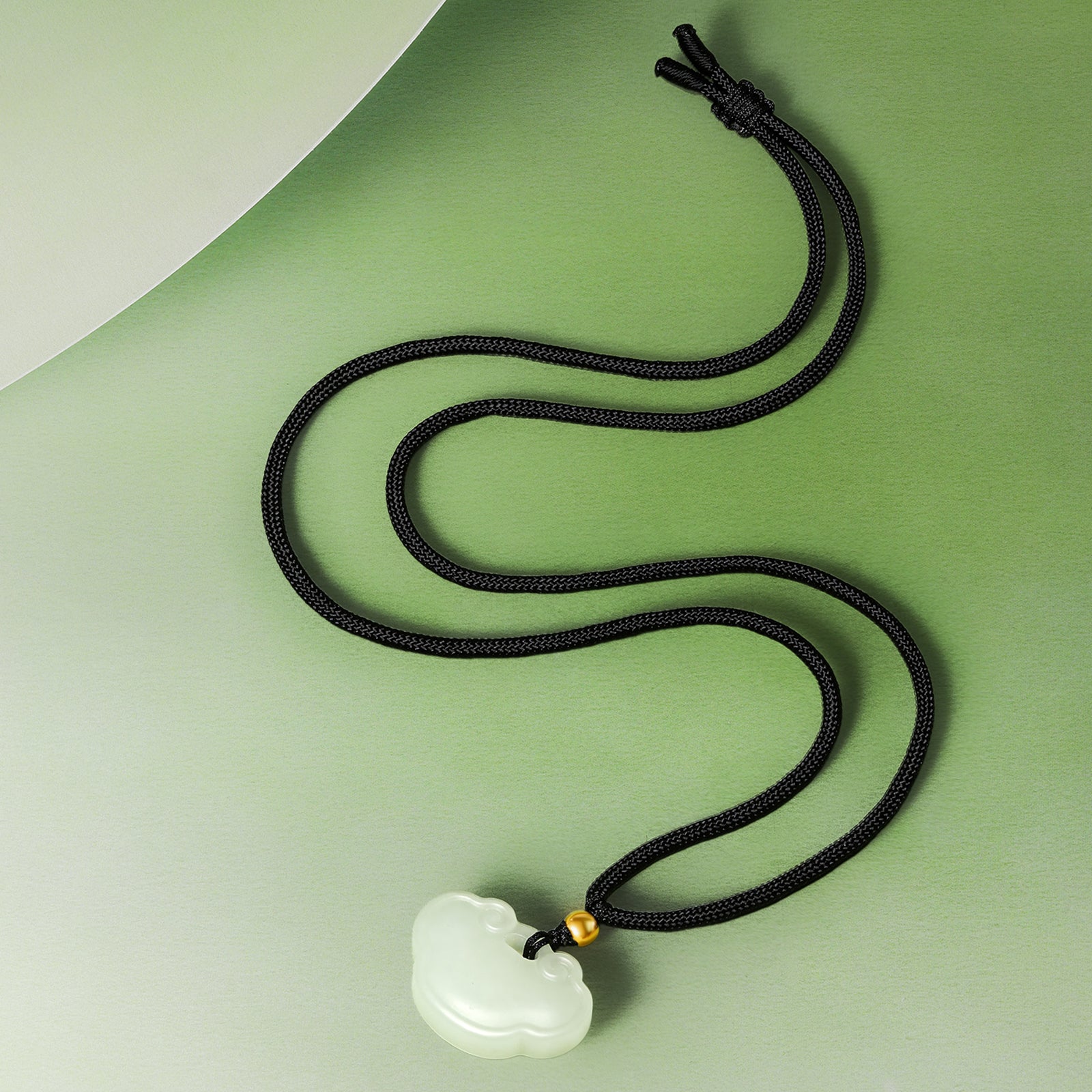 999.9 24K Gold Pendant Necklace Heitian Jade 0.09-0.11g Ruyi 如意 Y048706