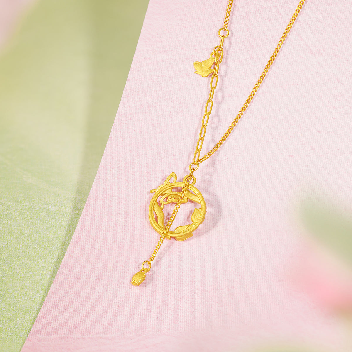 “Dream in the Garden” 24K Gold Pendant Necklace Flower 4-4.3g A0614956