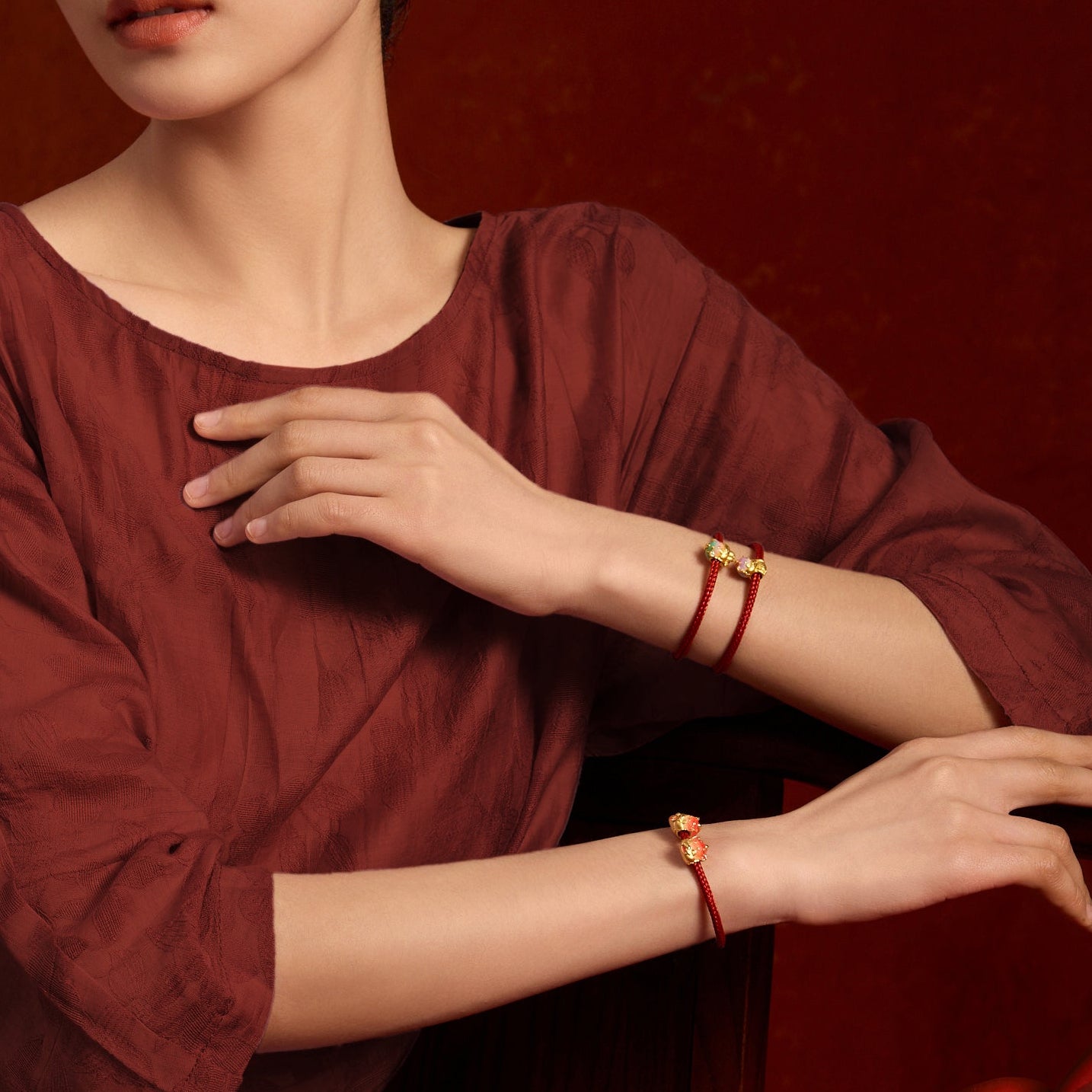 'Jiuhua Mountain' 24K Gold Charm Bracelet Ksitigarbha's Mount Diting 17cm & 19cm A1615443