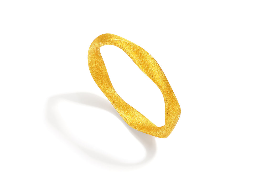 999 24K Gold Ring 4-5g A0122078