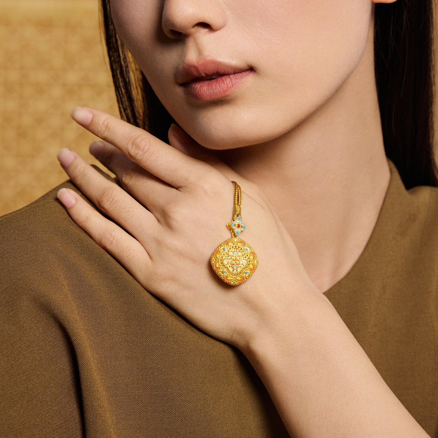 "Chinese Culture Collection - Woven Bamboo" 24K Gold Pendant Necklace Diamond 0.015ct 0.014ct Flora 16.58-18.58g W0423508