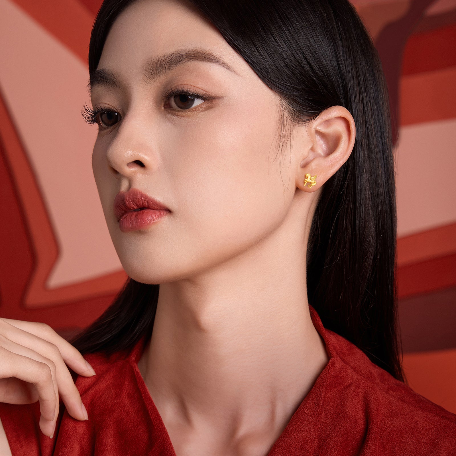 'Year of the Horse' 24K Gold Stud Earrings Horse 2.1-2.3g A0915547