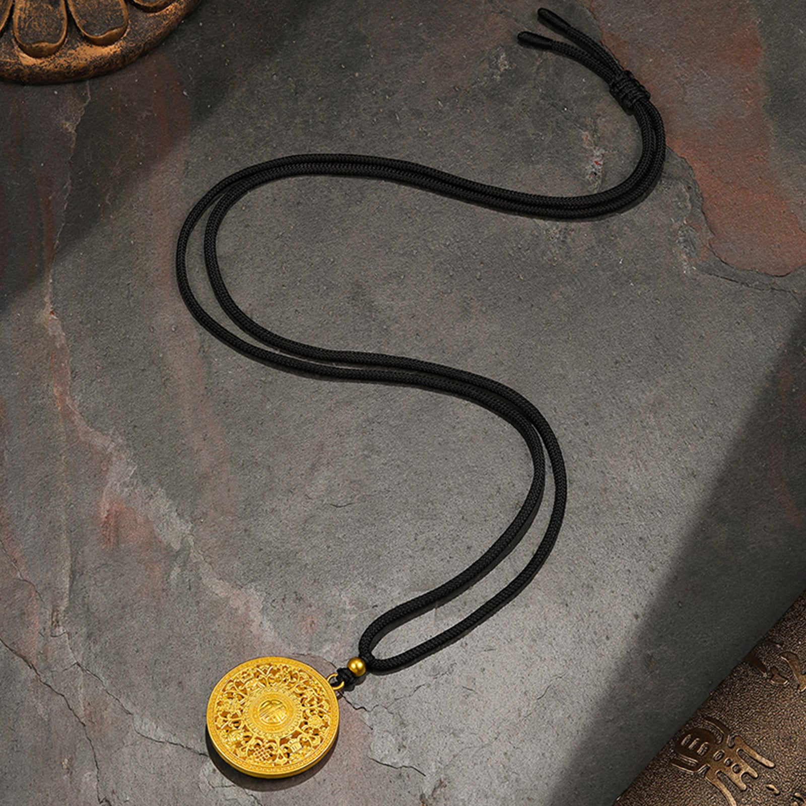 'Antiquity Gold' 999.9 24K Gold Pendant Necklace 16-17g A0413186