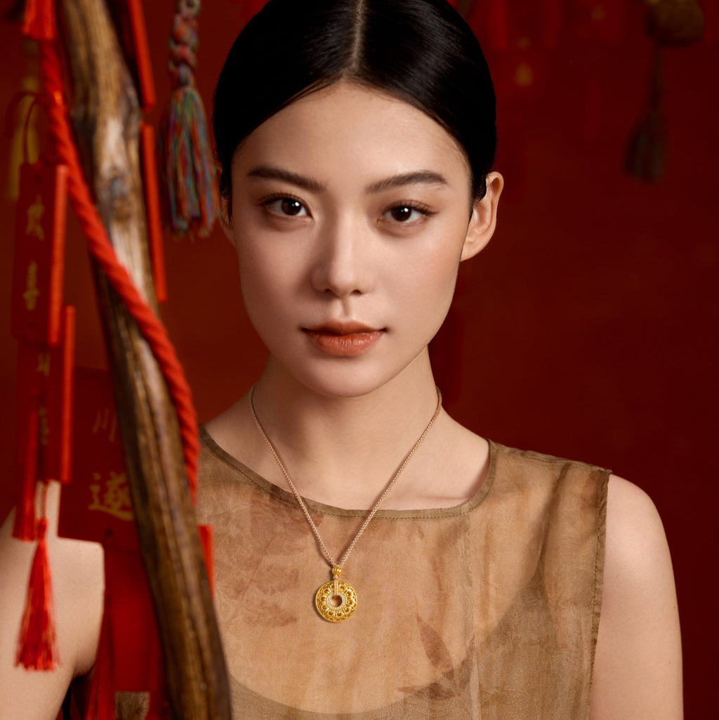 "Jiuhua Mountain" 24K Gold Diamond Filigree Floral Round Pendant 0.0049ct W0436115