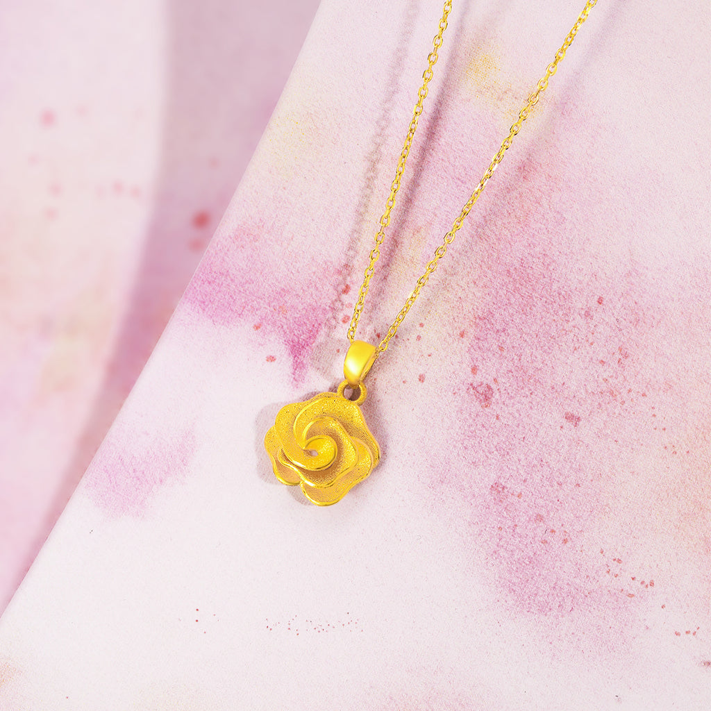 999 24K Gold Pendant Flower 2.8-3.3g A0413317
