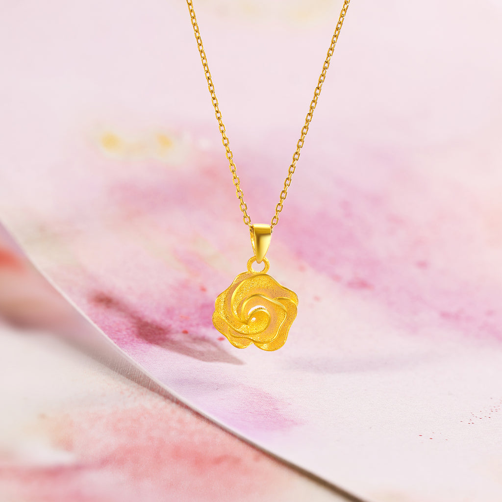 999 24K Gold Pendant Flower 2.8-3.3g A0413317