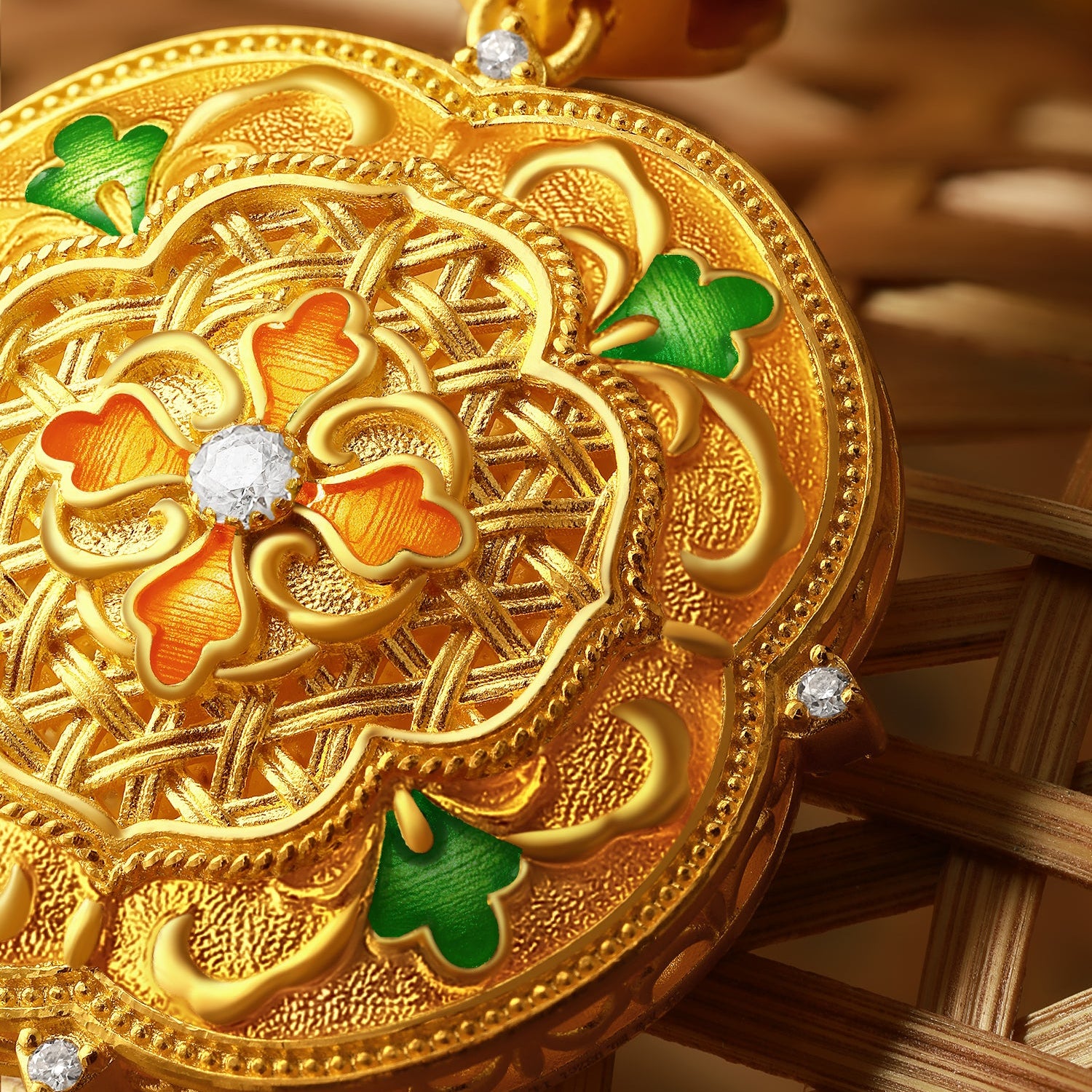 "Chinese Culture Collection - Woven Bamboo" 24K Gold Pendant Necklace Diamond 0.008ct Flora 13.38-15.38g W0423491