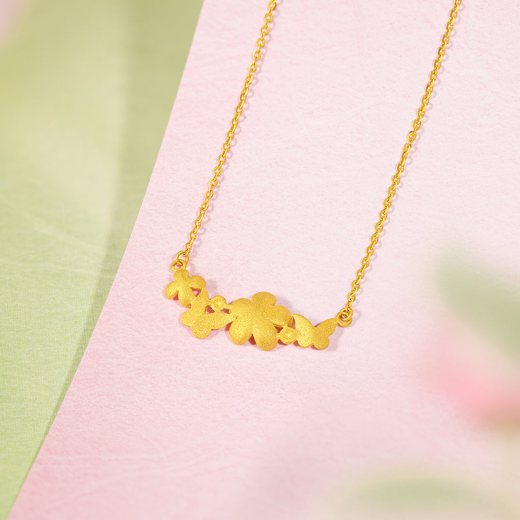 “Dream in the Garden” 24K Gold Pendant Necklace Flower 3.55-3.85g A0614961