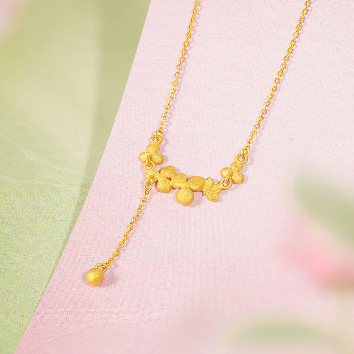 “Dream in the Garden” 999 24K Gold Pendant Necklace Flower 4.1-4.5g A0614927
