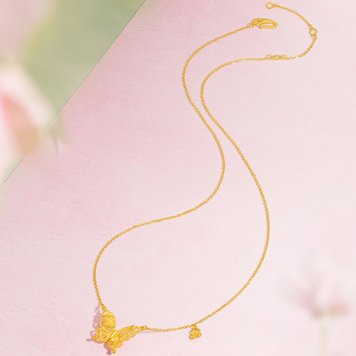 “Dream in the Garden” 999 24K Gold Pendant Necklace Butterfly 4.15-4.65g A0614952