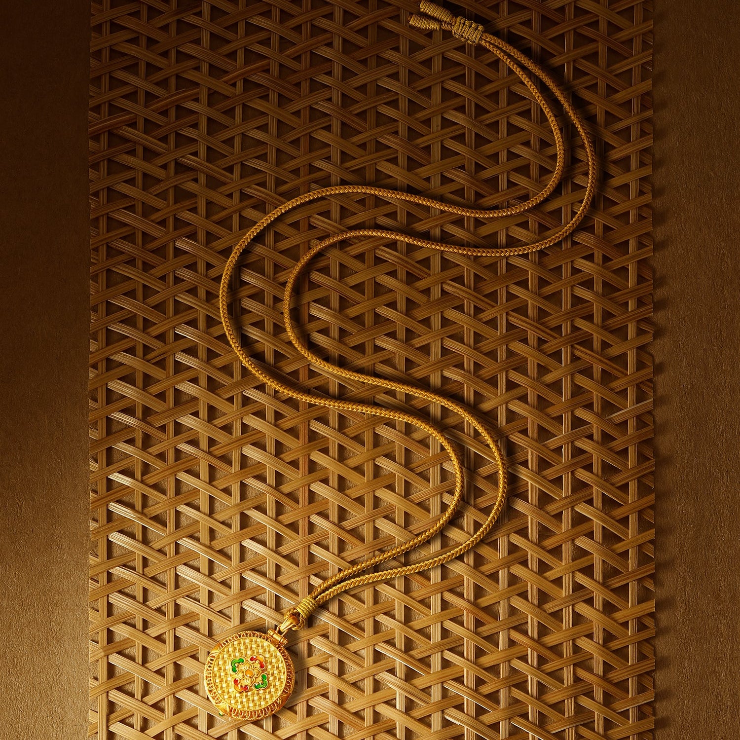 "Chinese Culture Collection - Woven Bamboo" 24K Gold Pendant Necklace Diamond Flora 20.36-22.36g W0423511