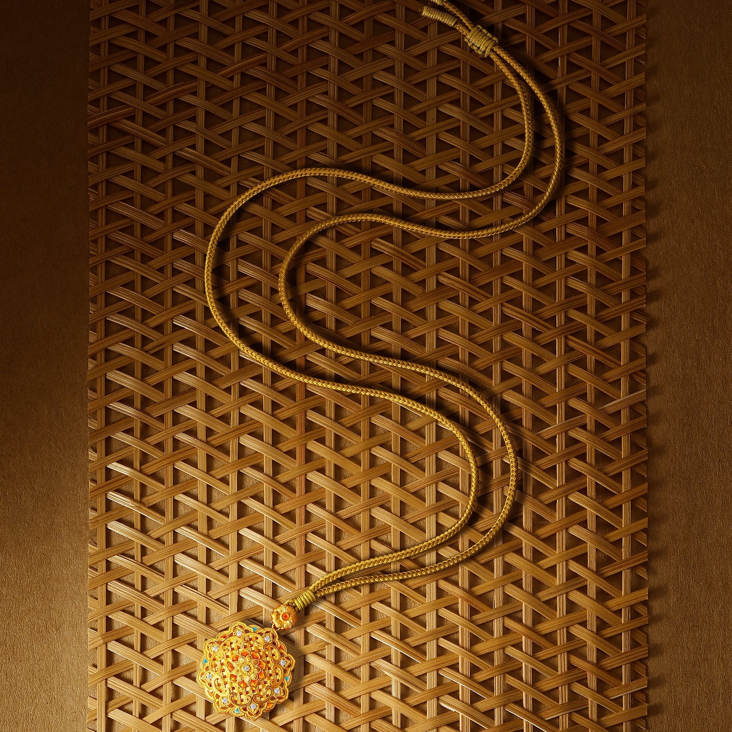 "Chinese Culture Collection - Woven Bamboo" 24K Gold Pendant Necklace Diamond 0.014ct Flora 18.12-20.12g W0423512