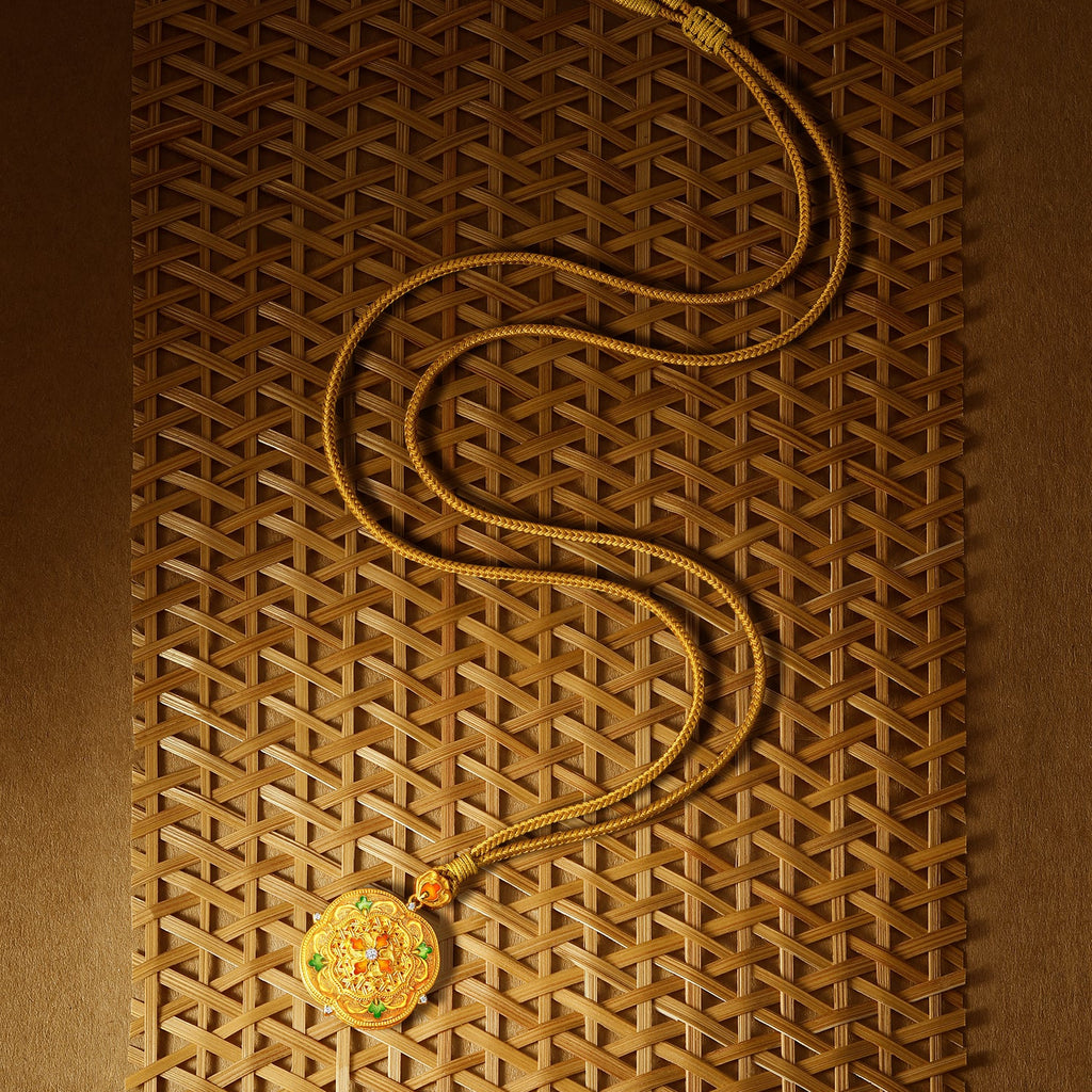 「中國文化系列 - 竹編」 24K金吊墜項鍊 鑽石 0.008克拉 花卉圖案 13.38-15.38克 W0423491