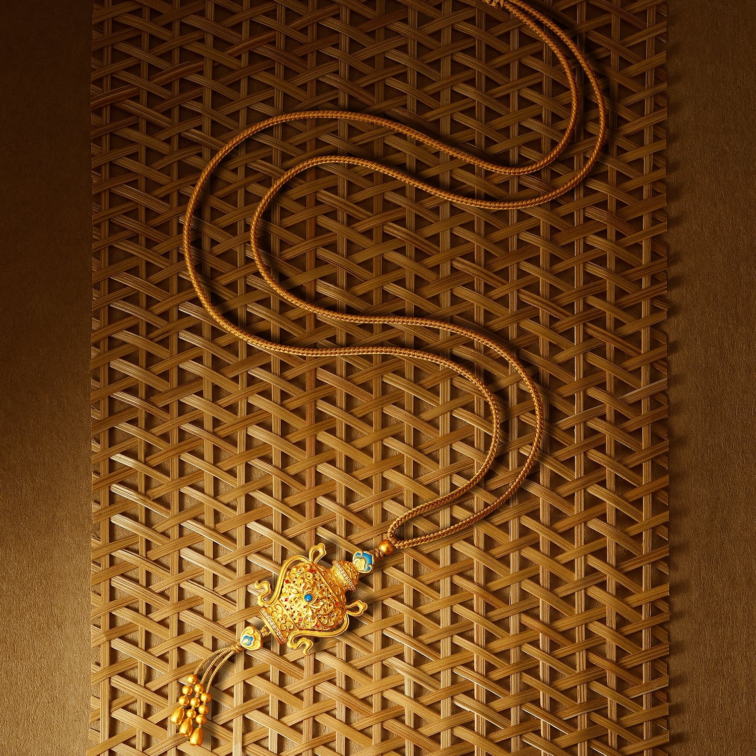 「中國文化系列 - 竹編」 24K金吊墜項鍊 鑽石0.002克拉 中國花瓶 20.1-22.1克 W0423494