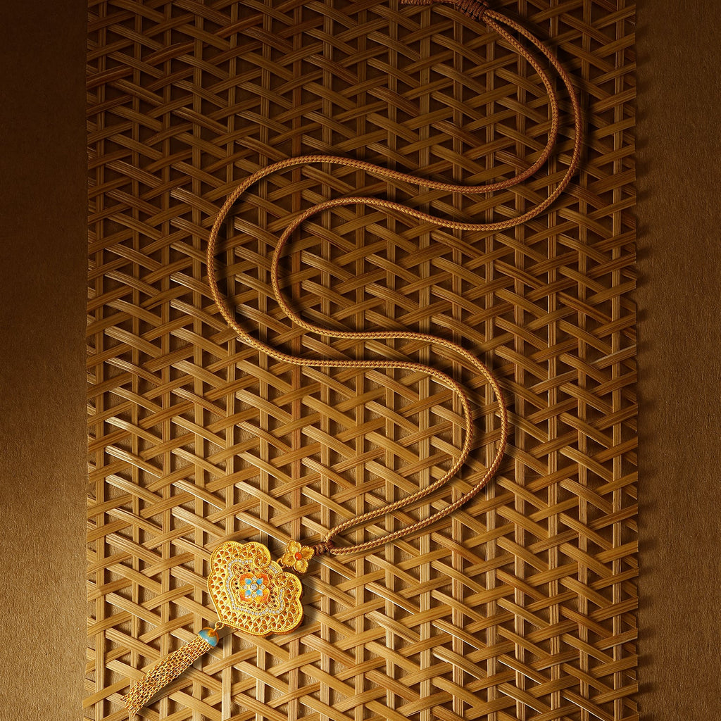 「中國文化系列 - 竹編」 24K金吊墜項鍊 鑽石0.003克拉 鑽石0.004克拉 花卉圖案 16.05-18.05克 W0423514