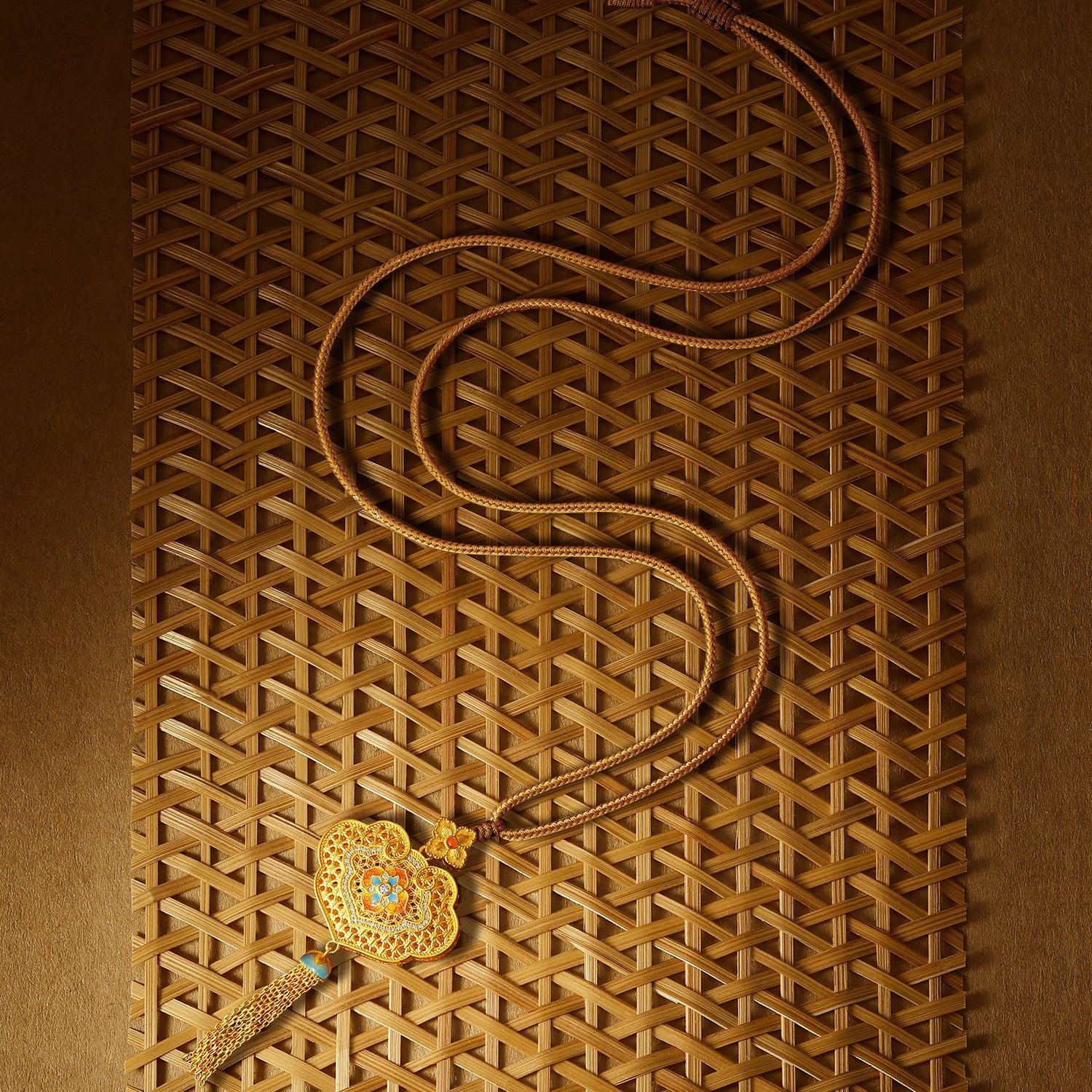 「中國文化系列 - 竹編」 24K金吊墜項鍊 鑽石0.003克拉 鑽石0.004克拉 花卉圖案 16.05-18.05克 W0423514