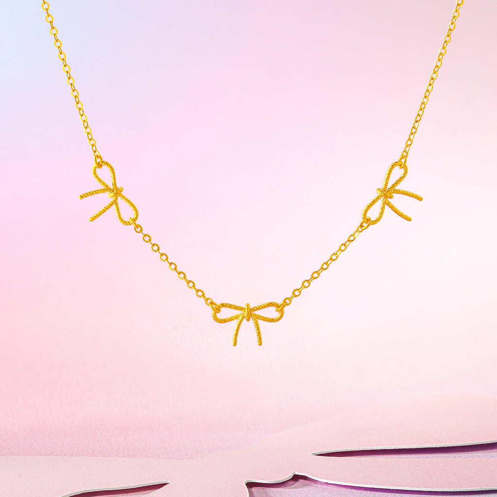 "Girl's Worries" 24K Gold Pendant Necklace Bow 3.16-3.56g A0615486