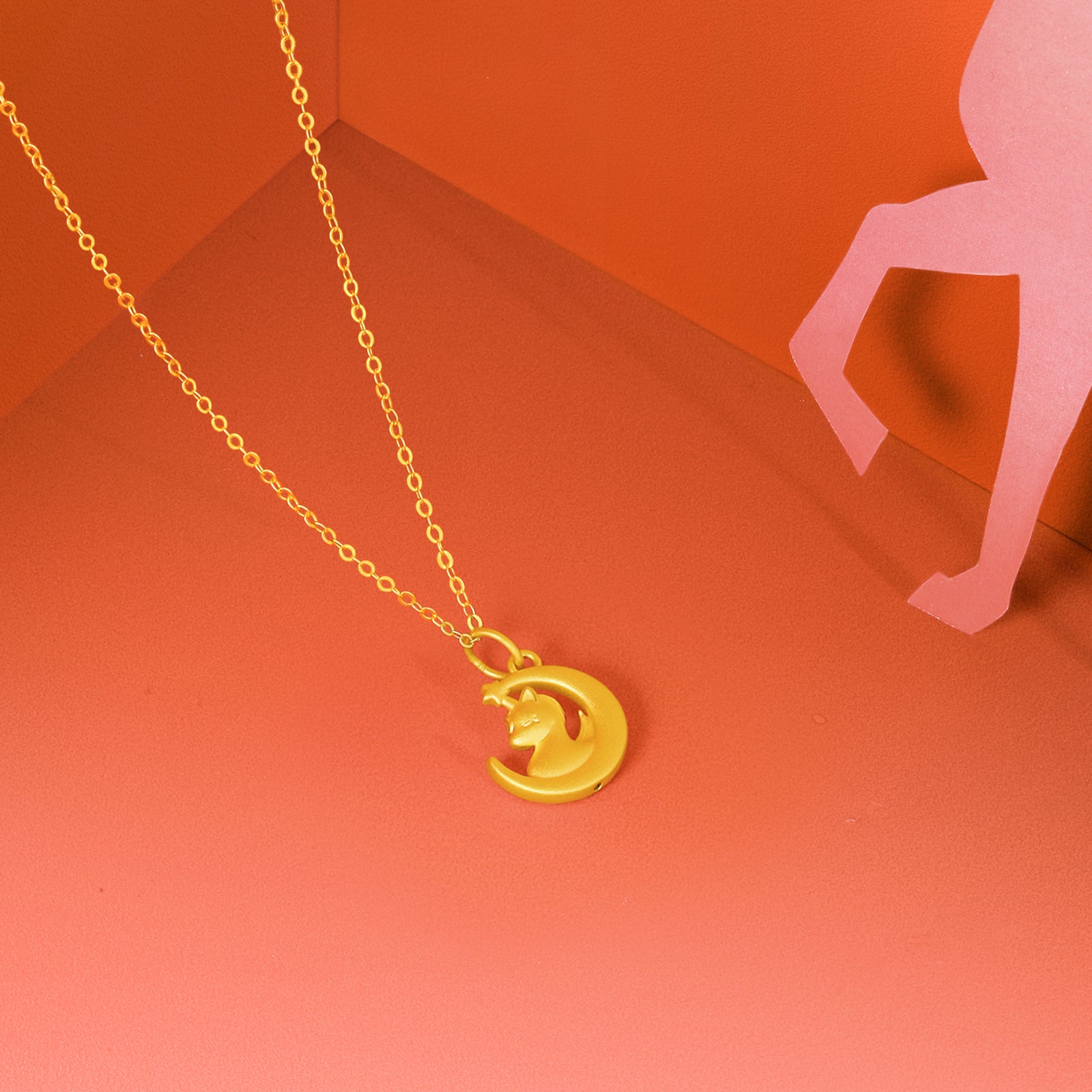 'Year of the Horse' 24K Gold Pendant Moon Horse 1-1.3g A0415517