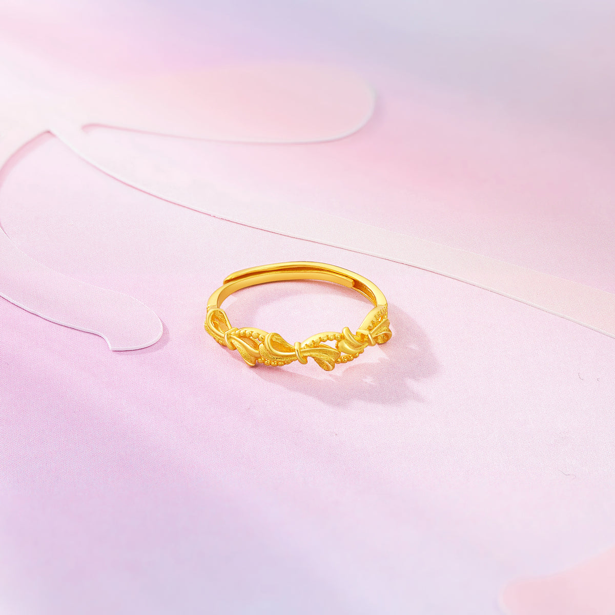 "Girl's Worries" 24K Gold Ring Bow 2.15-2.55g A0115492