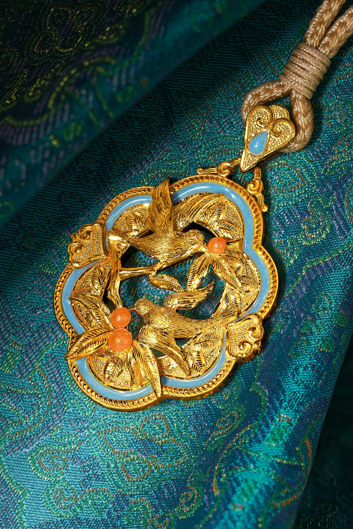 "Chinese Culture Collection - Song Brocade" 24K Gold Pendant Necklace Magpie 13.12-15.12g A0423513
