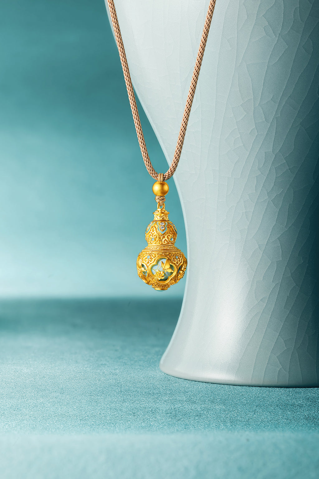 "Chinese Culture Collection - Ru Ware" 999 24K Gold String Pendant Diamond 0.007ct Diamond 0.003ct Gourd 11.7-13.7g W0450032
