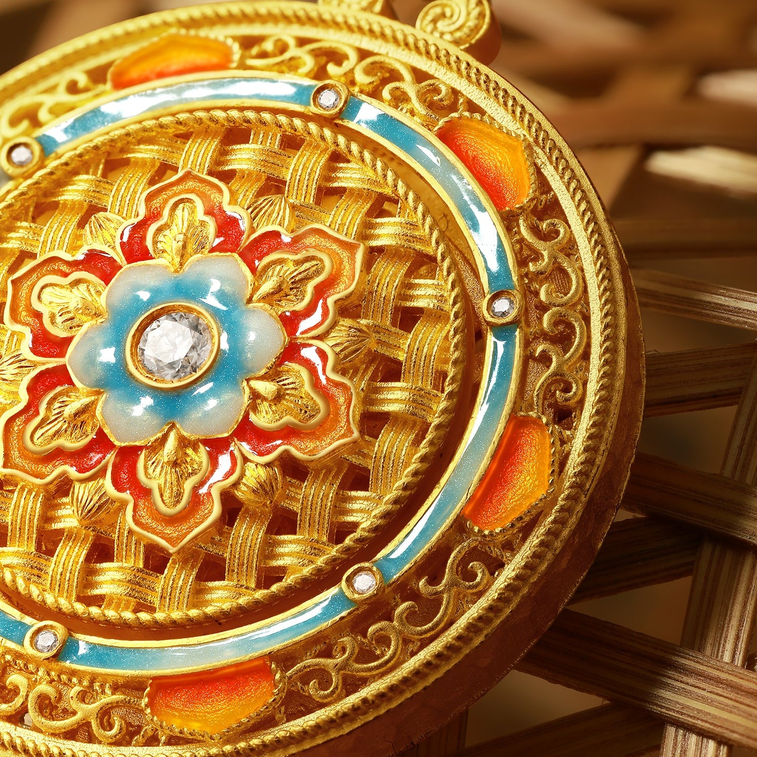 "Chinese Culture Collection - Woven Bamboo" 24K Gold Pendant Necklace Diamond 0.003ct Flora 18.14-20.5g W0423510