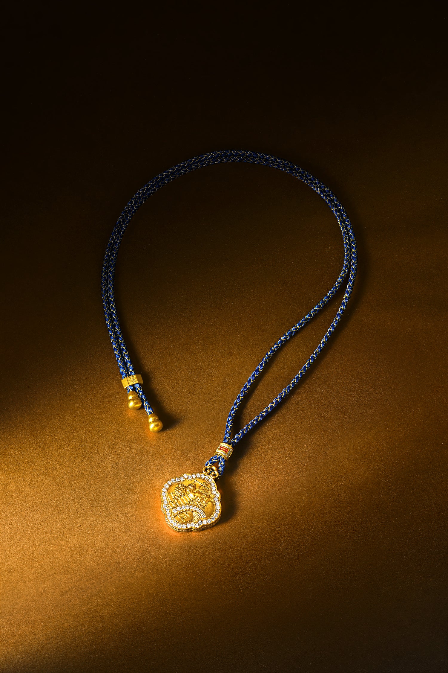 "Chinese Culture Collection - Dan Qing" 24K Gold Pendant Braided Rope Diamond 0.0081ct Along the River During the Qingming Festival 17-23g W0436654