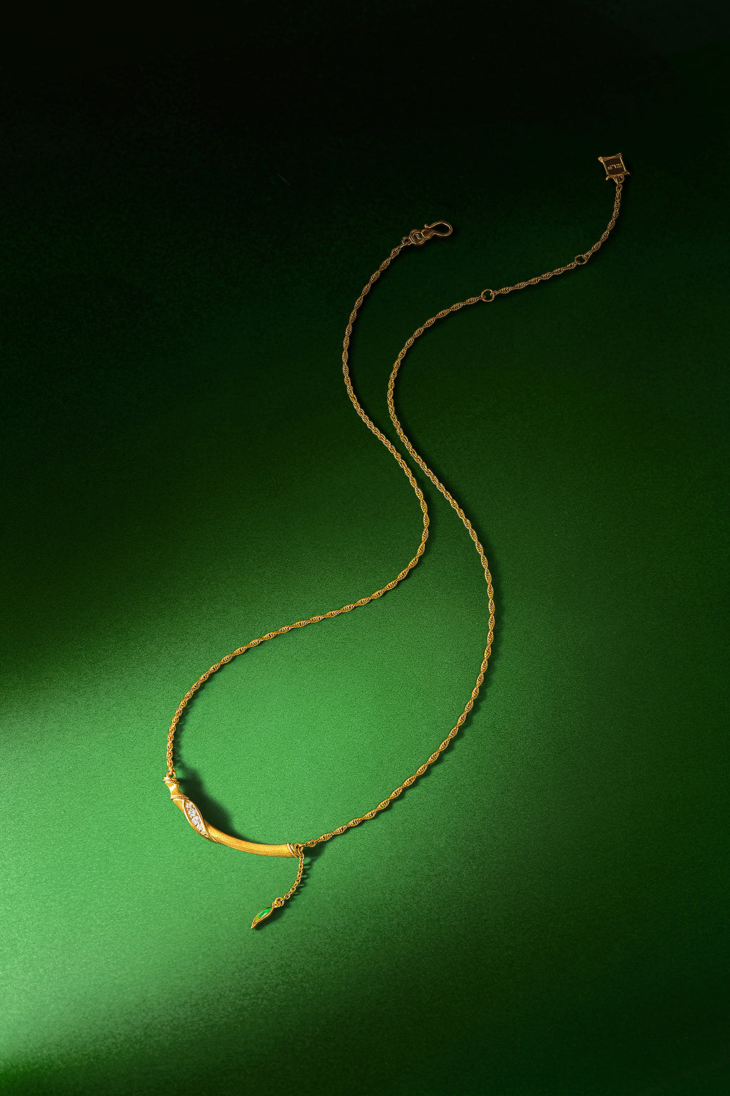 "Chinese Culture Collection - Dan Qing" 24K Gold Pendant Necklace Diamond 0.011ct Bamboo 7.3-9.3g W0636315