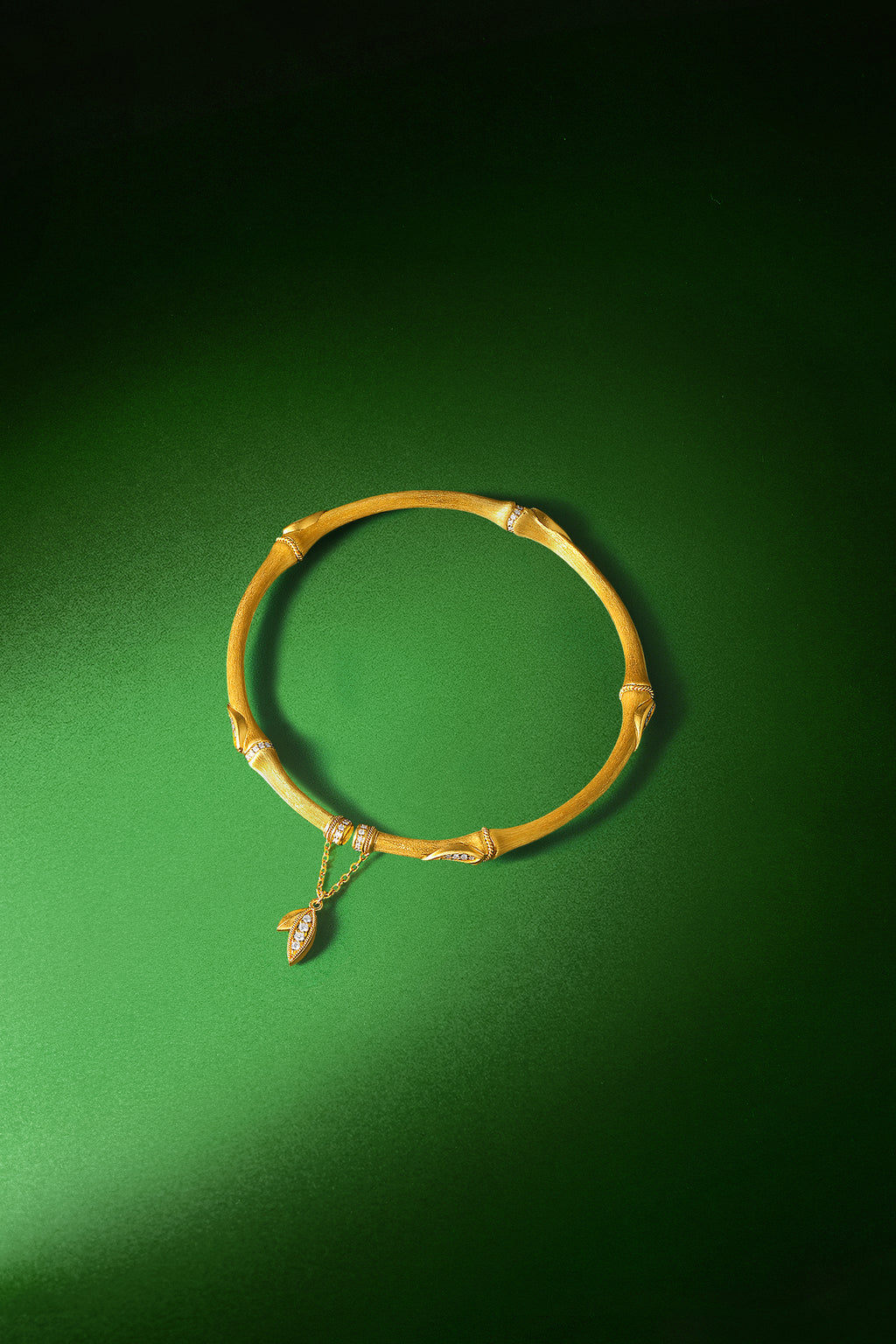 "Chinese Culture Collection - Dan Qing" 24K Gold Bangle Bracelet Diamond 0.0034ct Bamboo 31-37.5g W1036538